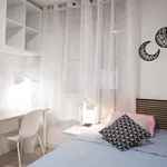 Rent a room of 101 m² in madrid