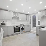 Rent 2 bedroom apartment of 20 m² in London