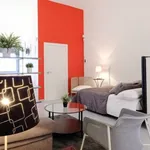 Rent 1 bedroom apartment of 50 m² in Madrid