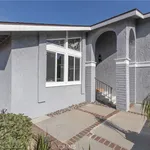 Rent 3 bedroom house of 180 m² in anaheim hills