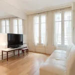 Appartement de 72 m² avec 1 chambre(s) en location à Paris