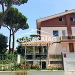 Rent 5 bedroom house of 300 m² in Rome