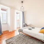 Rent a room of 130 m² in Lisboa