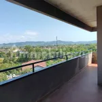 Rent 3 bedroom house of 100 m² in Voghera