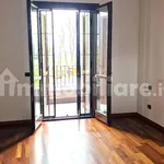 Rent 4 bedroom house of 250 m² in Carugate