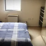 Rent 2 bedroom flat in Salford