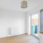 Rent 3 bedroom apartment in East Midlands