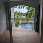 Rent 2 bedroom apartment of 92 m² in Pembroke Pines