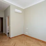 Rent 3 bedroom apartment of 120 m² in Milan