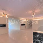 Rent 4 bedroom apartment of 124 m² in Torino