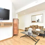 Rent 1 bedroom apartment of 452 m² in Paris