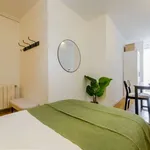 Rent a room in madrid