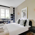 Appartement de 1109 m² avec 2 chambre(s) en location à Paris