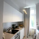 Rent 3 bedroom apartment of 60 m² in Frankfurt