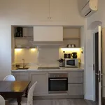 Rent 1 bedroom apartment of 58 m² in Florence