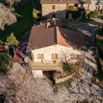 Rent 3 bedroom house of 140 m² in Paciano