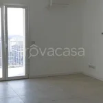 Affitto 3 camera appartamento di 84 m² in Torino