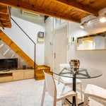 Rent 1 bedroom apartment of 30 m² in Barcelona