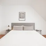 Miete 3 Schlafzimmer wohnung von 90 m² in Düsseldorf