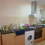 Rent 2 bedroom flat in Wales