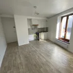 Appartement de 27 m² avec 2 chambre(s) en location à SUR SEINE