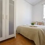 Rent a room of 70 m² in valencia