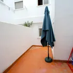 Rent 5 bedroom apartment in Valencia