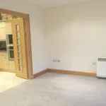 Rent 3 bedroom apartment in Chester