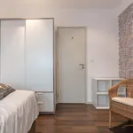 Rent 3 bedroom apartment in Lisbon