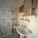 Rent 1 bedroom apartment of 25 m² in Napoli