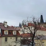 Pronajměte si 3 ložnic/e byt o rozloze 73 m² v Capital City of Prague