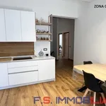 Rent 5 bedroom apartment of 9 m² in Roma