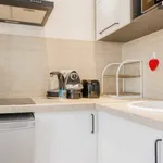 Appartement de 25 m² avec 2 chambre(s) en location à Paris