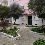 Rent 2 bedroom apartment in Lisbon