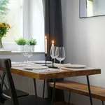 Rent 1 bedroom apartment of 39 m² in Berlin