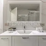 Rent 2 bedroom apartment of 57 m² in Milano