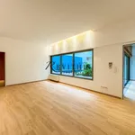 Rent 3 bedroom apartment of 320 m² in Athens