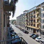 Rent 6 bedroom apartment in Milan