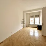 Rent 3 bedroom apartment of 95 m² in Budapest