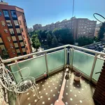 Rent 4 bedroom apartment in Madrid