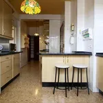 Rent a room of 145 m² in Madrid