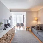 Rent 1 bedroom apartment of 50 m² in lisbon