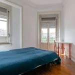 Rent a room in lisbon