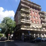 Rent 2 bedroom apartment of 80 m² in Milano