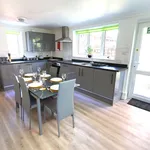 Rent 4 bedroom flat of 98 m² in Felixstowe