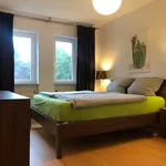 Miete 3 Schlafzimmer wohnung von 80 m² in Düsseldorf