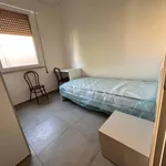 Rent 4 bedroom apartment of 90 m² in ferrara