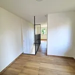 Pronajměte si 2 ložnic/e byt o rozloze 62 m² v Capital City of Prague