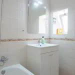 Rent 1 bedroom apartment of 45 m² in lisbon