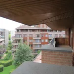 Rent 3 bedroom apartment of 110 m² in Auderghem